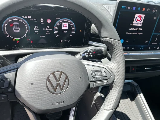 Bild eines VW T-Roc R-Line eTSI DSG