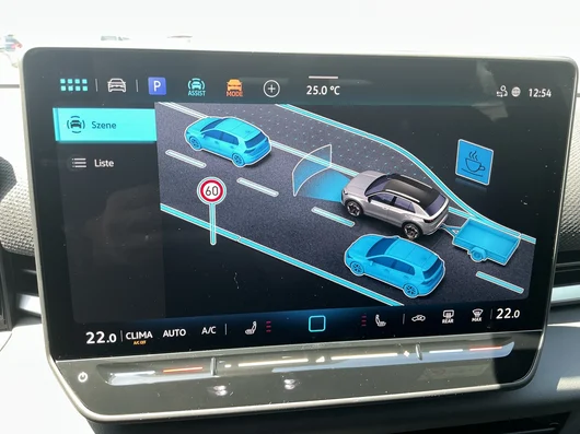 Bild eines VW T-Roc R-Line eTSI DSG