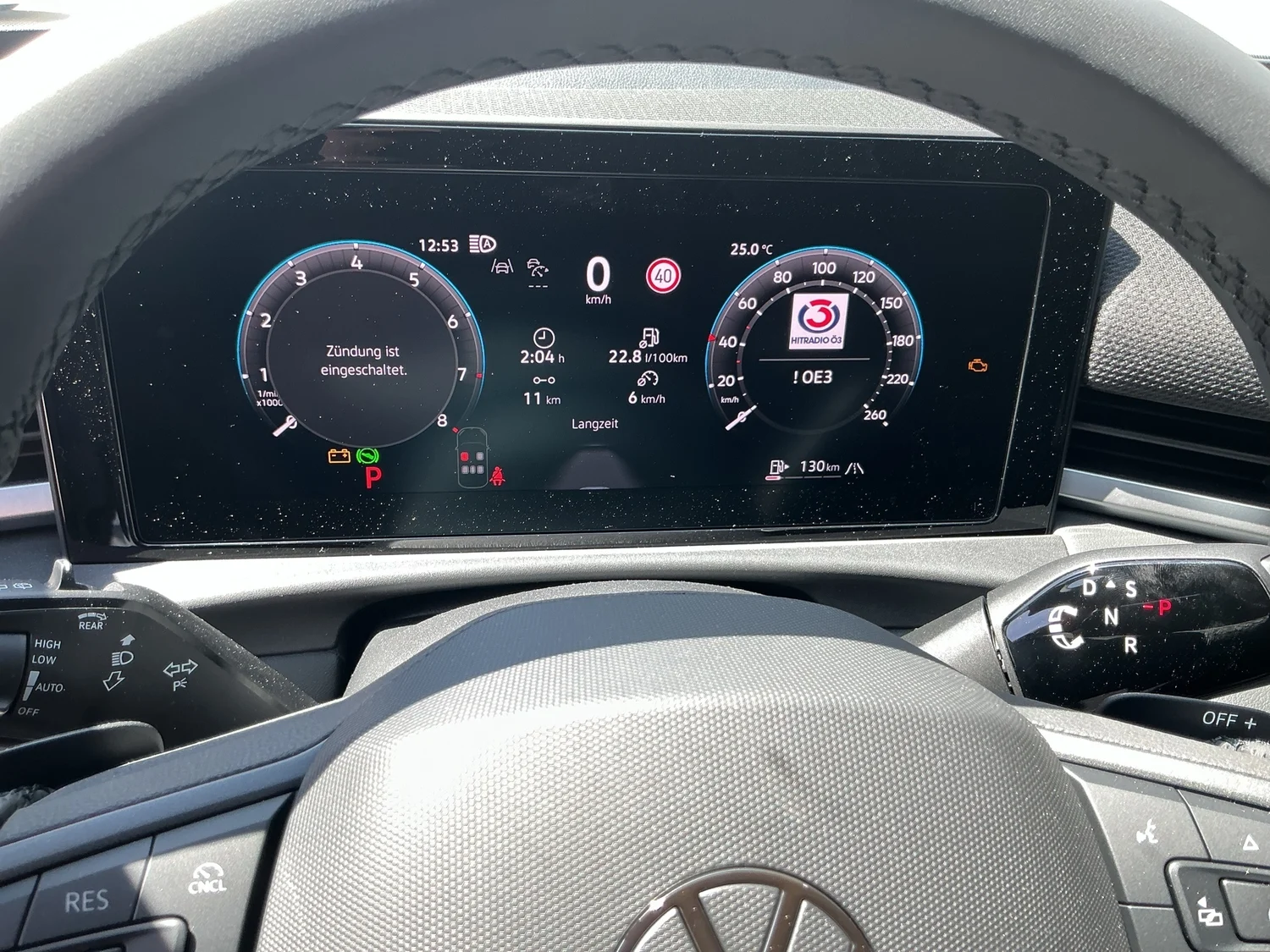 Bild eines VW T-Roc R-Line eTSI DSG