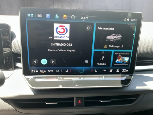 Bild eines VW T-Roc R-Line eTSI DSG