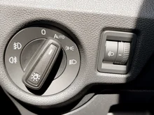 Škoda Kamiq Selection TSI in Brillant-Silber Metallic