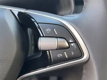 Škoda Kamiq Selection TSI in Brillant-Silber Metallic