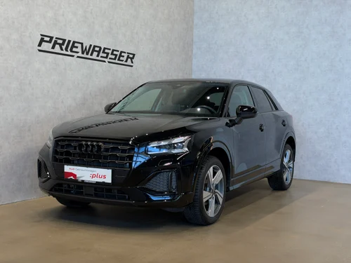 Audi Q2 30 TFSI admired