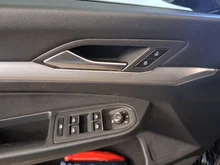 VW Golf Life TSI ACT in Deep Black Perleffekt
