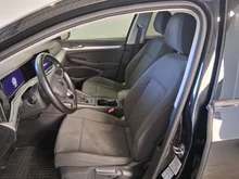 VW Golf Life TSI ACT in Deep Black Perleffekt