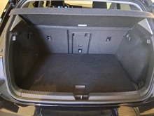 VW Golf Life TSI ACT in Deep Black Perleffekt