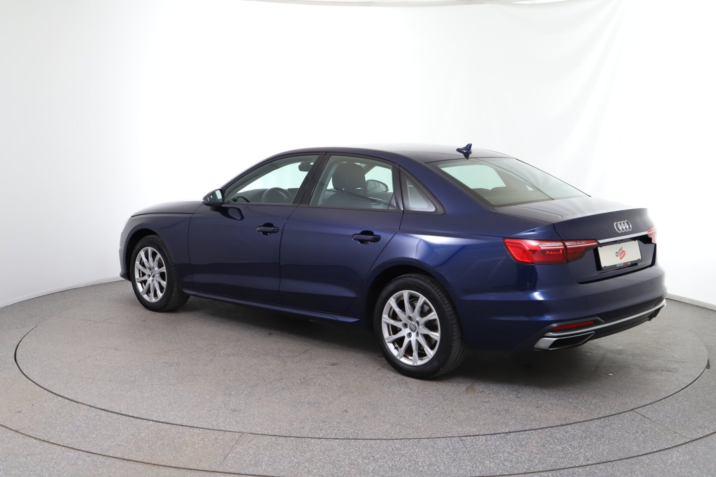 Audi A4 Limousine 40 TFSI advanced | Bild 3 von 27
