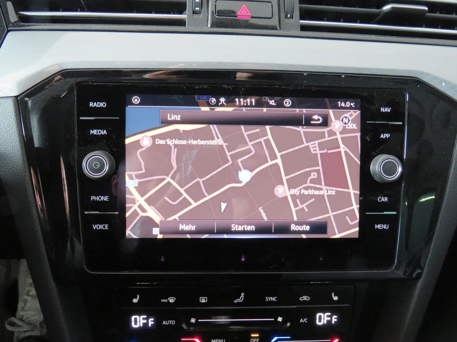 Bild eines VW Passat Variant Business TDI