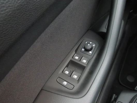 Bild eines VW Passat Variant Business TDI