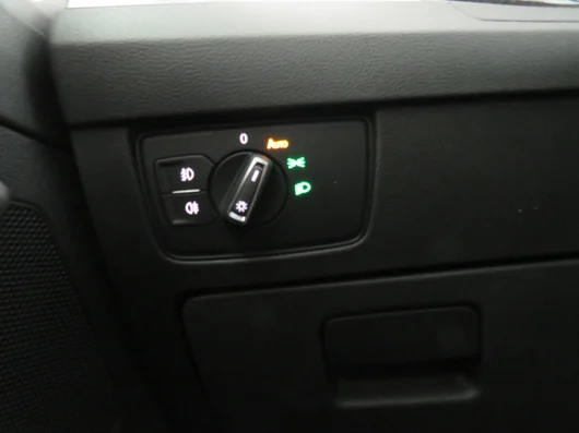 Bild eines VW Passat Variant Business TDI