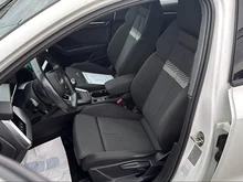 Audi A3 Sportback 30 TFSI select in ibisweiß