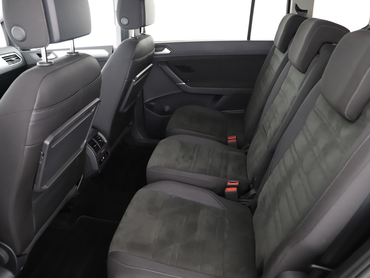 VW Touran Sky TDI DSG | Bild 18 von 24