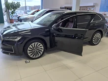 Thumbnail-Foto von Fahrzeug