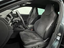 Škoda Superb Combi 4x4 SPORTLINE TDI DSG in Quarz-Grau Metallic