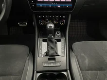 Škoda Superb Combi 4x4 SPORTLINE TDI DSG in Quarz-Grau Metallic