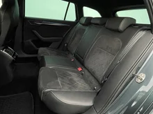 Škoda Superb Combi 4x4 SPORTLINE TDI DSG in Quarz-Grau Metallic