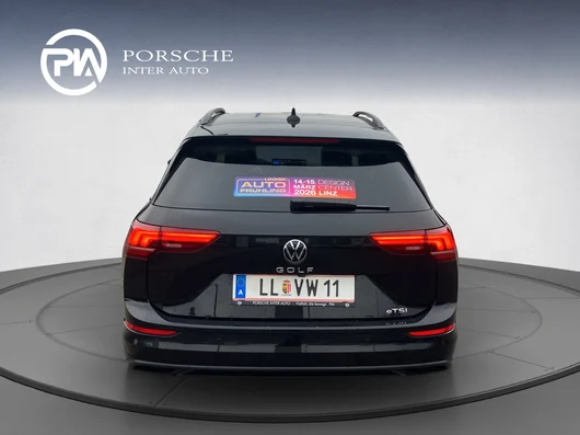 Bild eines VW Golf Variant Business mHeV DSG