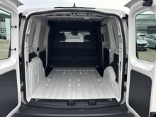 VW Caddy Cargo Maxi TDI in Candyweiß