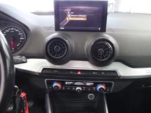 Audi Q2 1.6 TDI Sport in gletscherweiß metal.