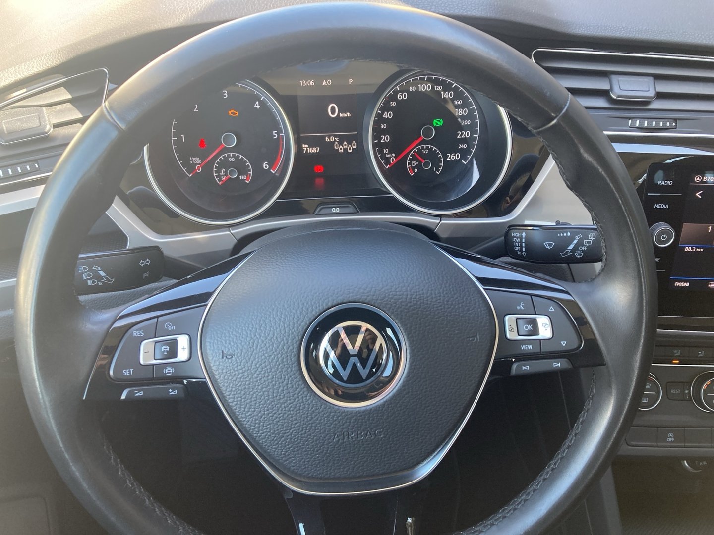 VW Touran Comfortline TDI SCR DSG 7-Sitzer | Bild 8 von 18