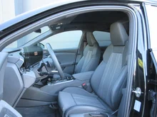 Audi Q6 Sportback e-tron quattro in 0E Mythosschwarz Metallic