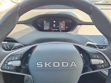 Škoda Enyaq Coupé 85x in Brillant-Silber Metallic