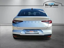 Škoda Enyaq Coupé 85x in Brillant-Silber Metallic