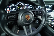 Porsche Panamera 4 E-Hybrid Sport Turismo in silber - metallic