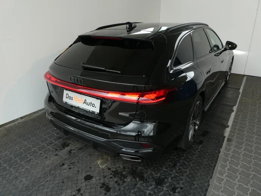 Bild eines Audi A5 Avant e-hybrid quattro 270 kW