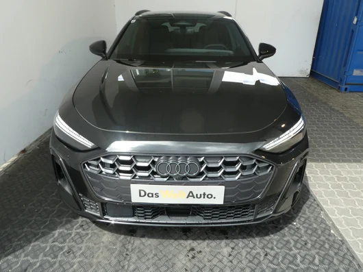 Bild eines Audi A5 Avant e-hybrid quattro 270 kW