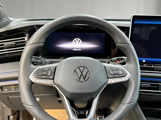 Bild eines VW Tiguan R-Line TDI 4MOTION DSG