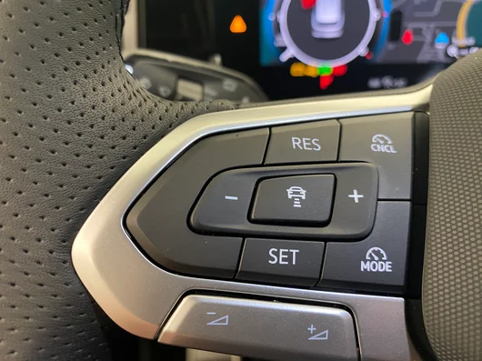 Bild eines VW Tiguan R-Line TDI 4MOTION DSG