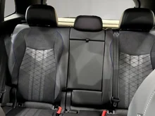 VW Tiguan R-Line TDI 4MOTION DSG in Delfingrau Metallic