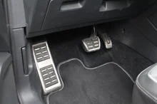 VW Tiguan Allspace R-Line TDI 4MOTION DSG in Deep Black Perleffekt
