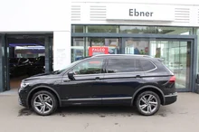 VW Tiguan Allspace R-Line TDI 4MOTION DSG in Deep Black Perleffekt
