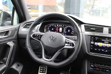 VW Tiguan Allspace R-Line TDI 4MOTION DSG in Deep Black Perleffekt