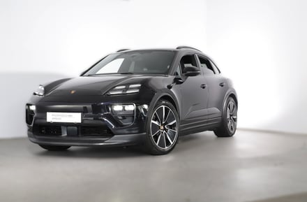 Porsche Macan 4