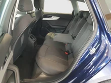 Audi A4 Avant 40 TDI quattro S line in 2D Navarrablau Metallic