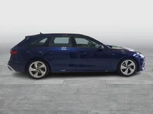 Audi A4 Avant 40 TDI quattro S line in 2D Navarrablau Metallic