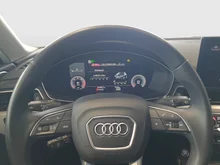 Audi A4 Avant 40 TDI quattro S line in 2D Navarrablau Metallic
