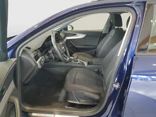 Audi A4 Avant 40 TDI quattro S line in 2D Navarrablau Metallic
