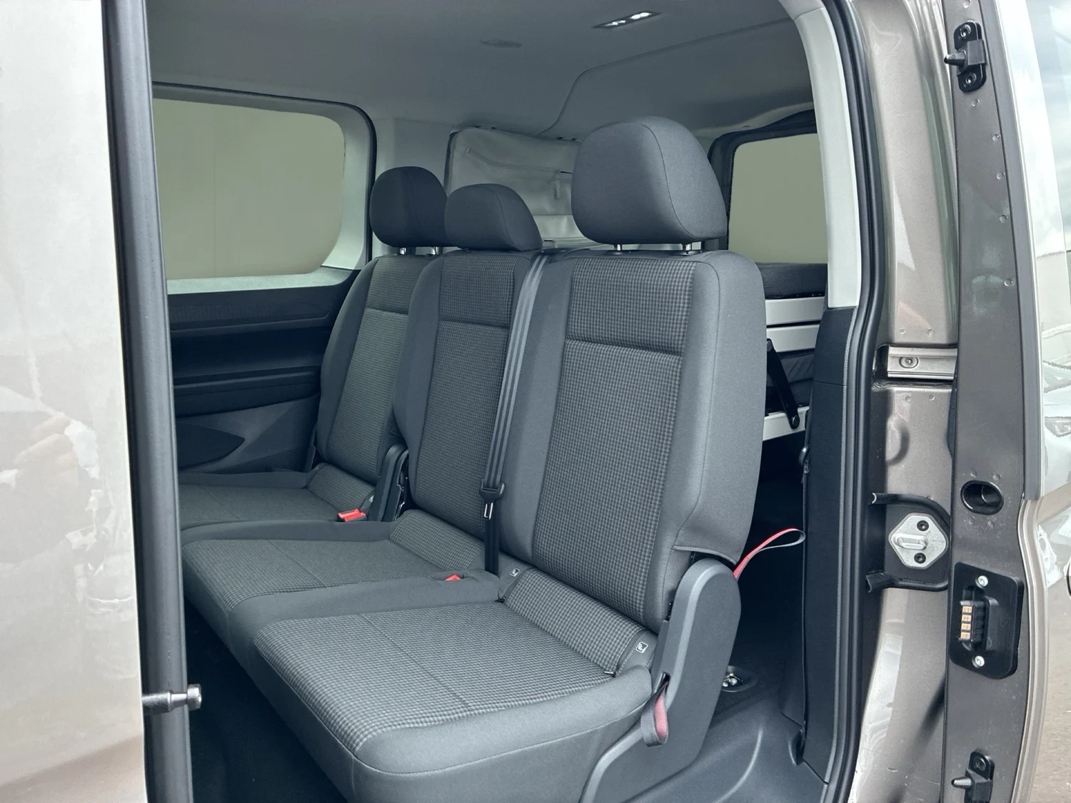 Bild eines VW Caddy California Maxi TDI