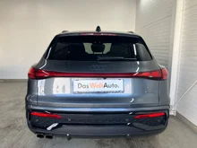 Audi Q5 SUV TDI quattro 150 kW in Daytonagrau Perleffekt