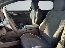 VW ID.7 Tourer Pro 210 kW Business - 77 kWh in Grenadillschwarz Metallic Grafenegg bis September