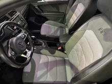 VW Tiguan Highline TDI SCR 4MOTION DSG in Deep Black Perlef.