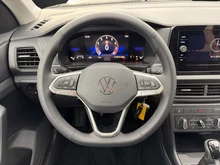 VW T-Cross 4Me TSI in Deep Black Perleffekt