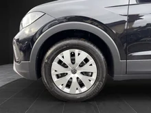VW T-Cross 4Me TSI in Deep Black Perleffekt