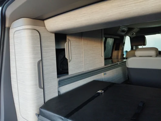 Bild eines VW California Ocean eHybrid 180 kW 4M