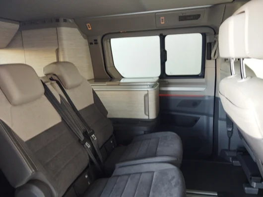 Bild eines VW California Ocean eHybrid 180 kW 4M