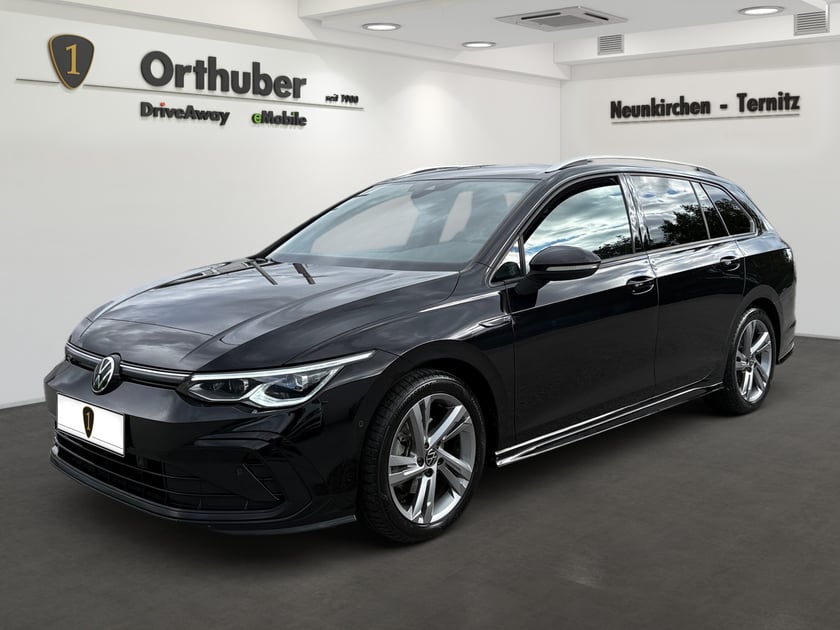 VW Golf VIII Variant R-Line eTSI